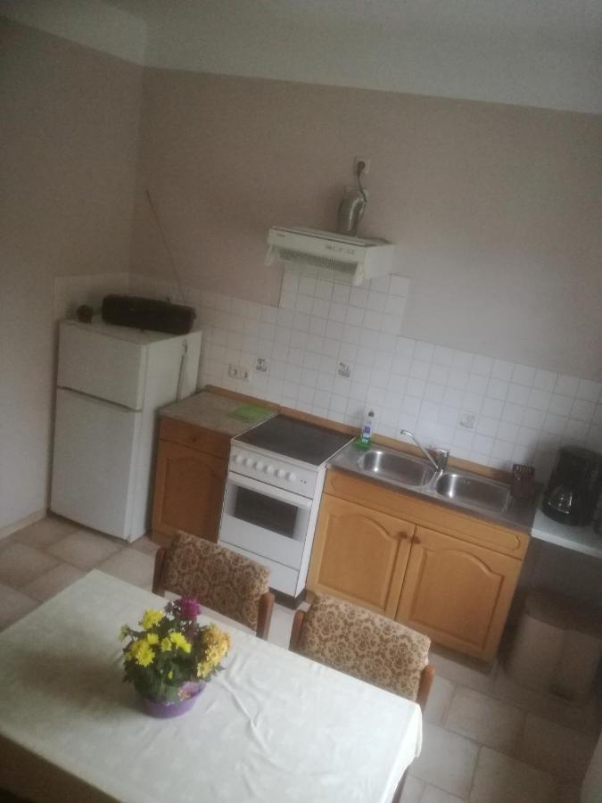 Auestrasse 94A Hotel Glauchau Buitenkant foto